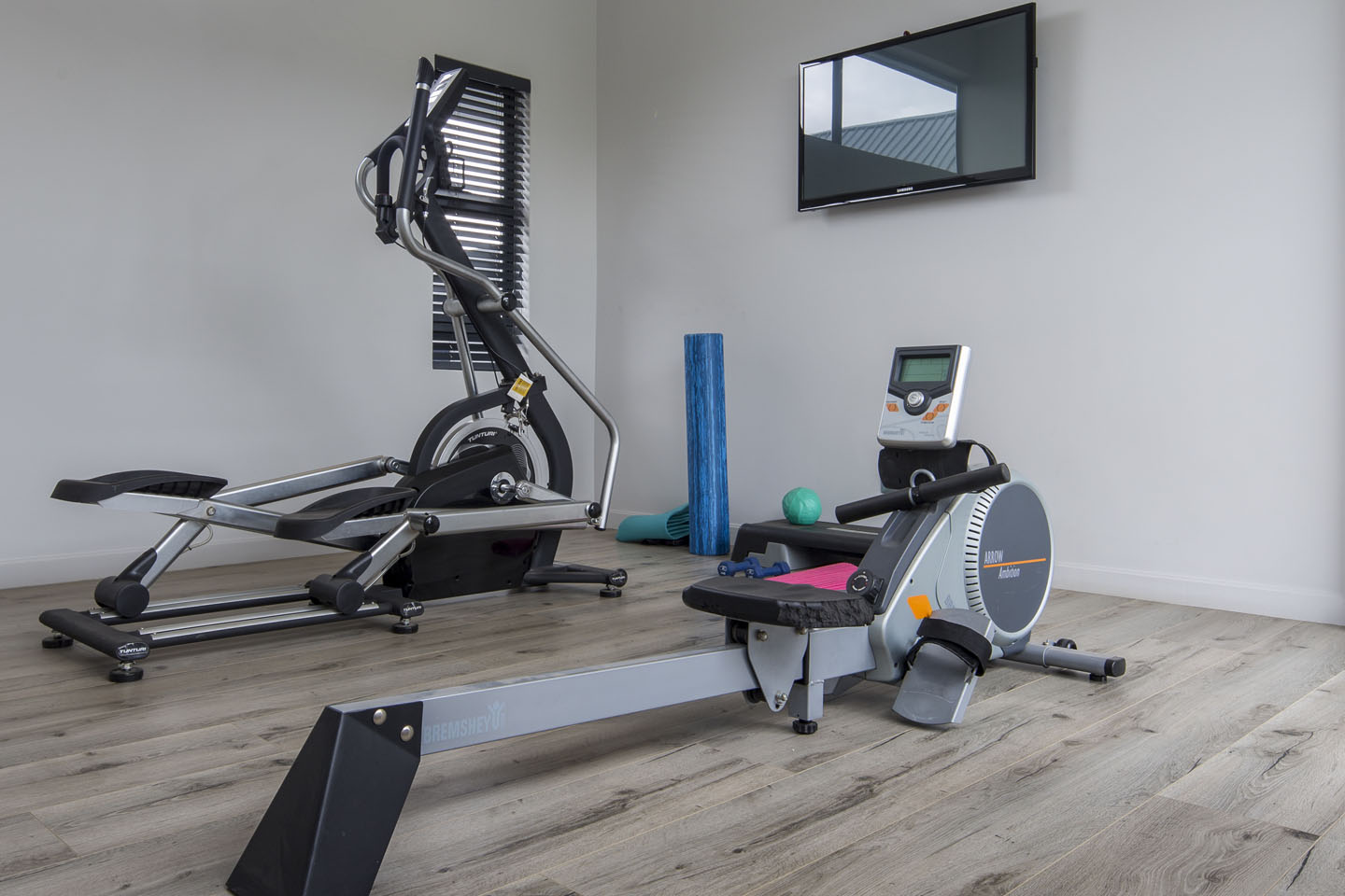 Black Forest, Nordic Grey laminate flooring