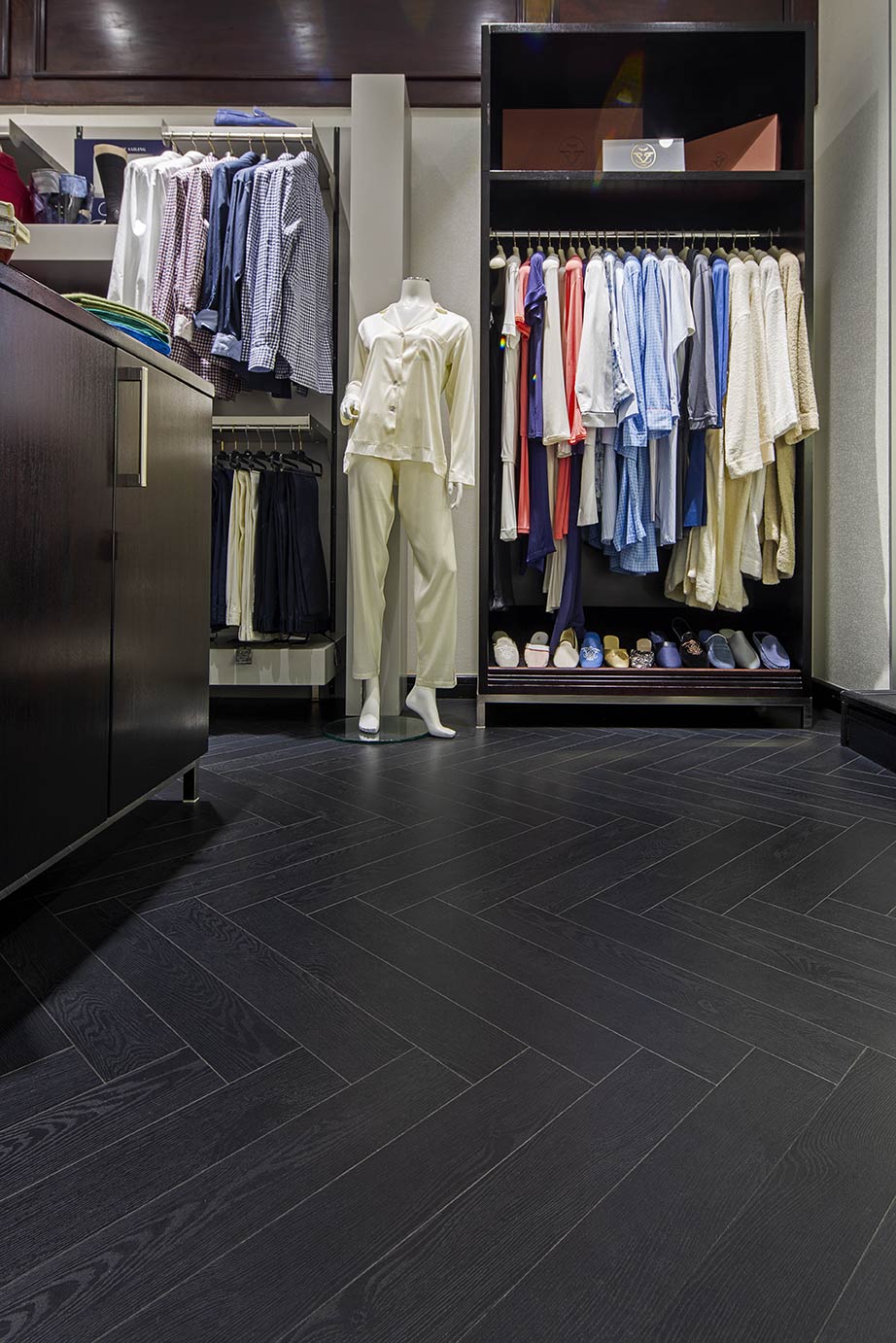 Black herringbone commercial application in shopping center