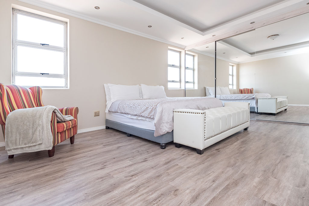 Smokey quartz rcb vinyl floors for a hotel