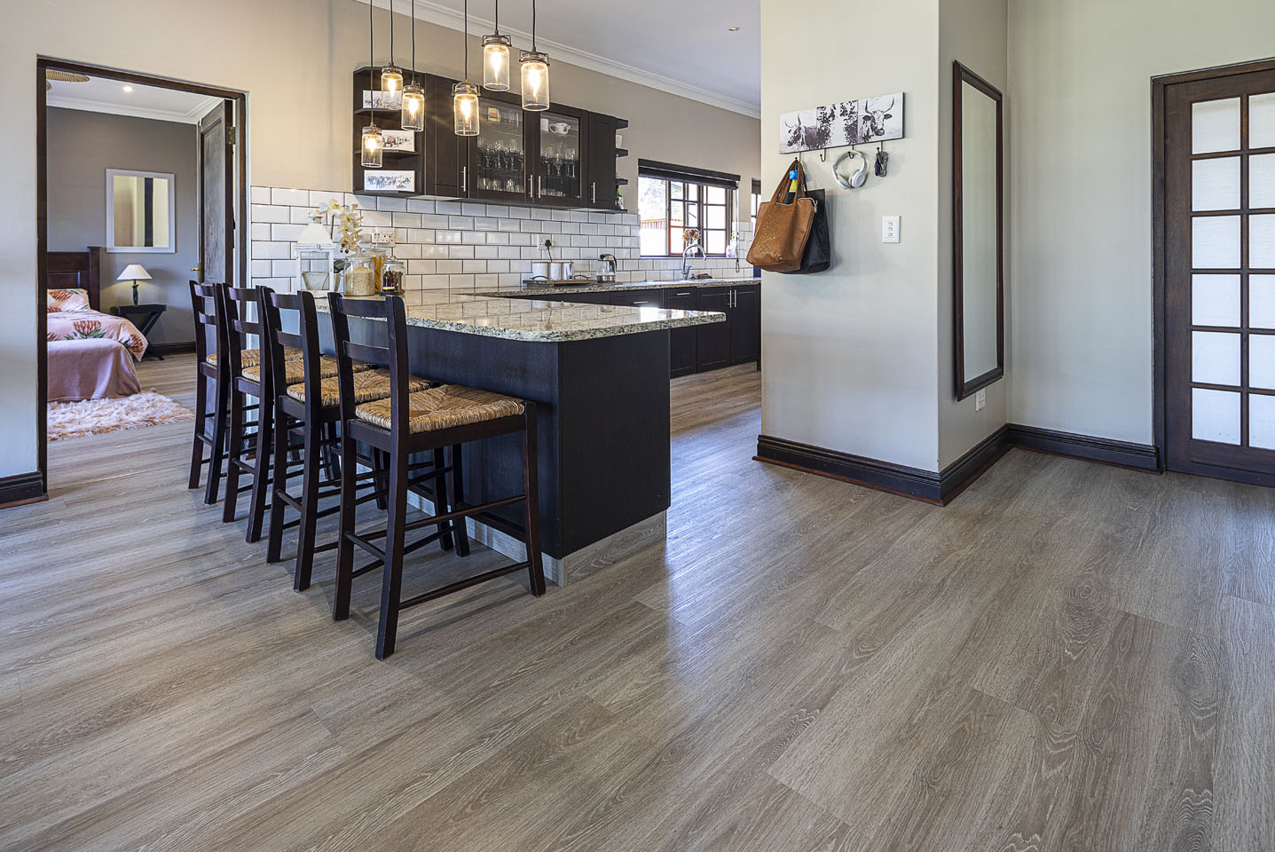 Clifton Hills blue quartz spc
