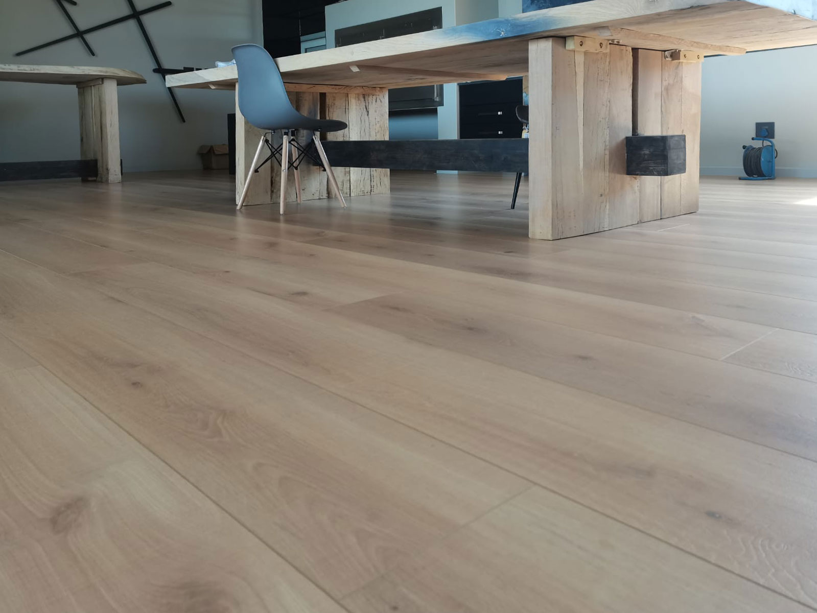 Sun bleached Oak - home in george