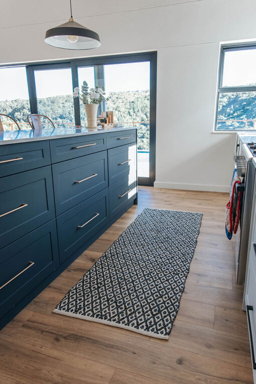 Olifant laminate in an open plan kitchen